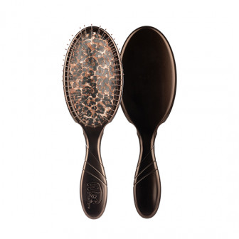 Wet Brush Pro Patterned Poised Detangler - Leopard Wet Brush Pro Patterned Poised Detangler - Leopard