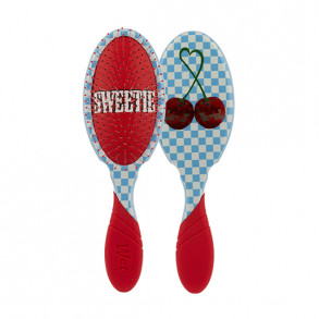 Wet Brush Rodeo Rebel Detangler - Sweet Cherry